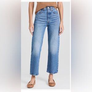 Levi’s 501 Original Straight Jeans – Medium Wash